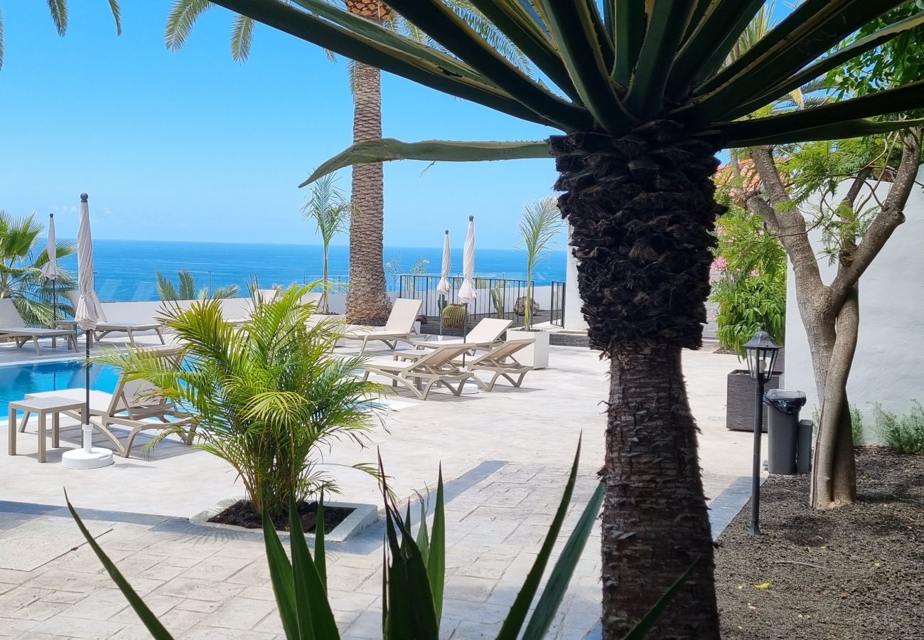 Apartamento en Los Realejos - Apartamento VISTA AL MAR Y JARDIN PRIVADO 