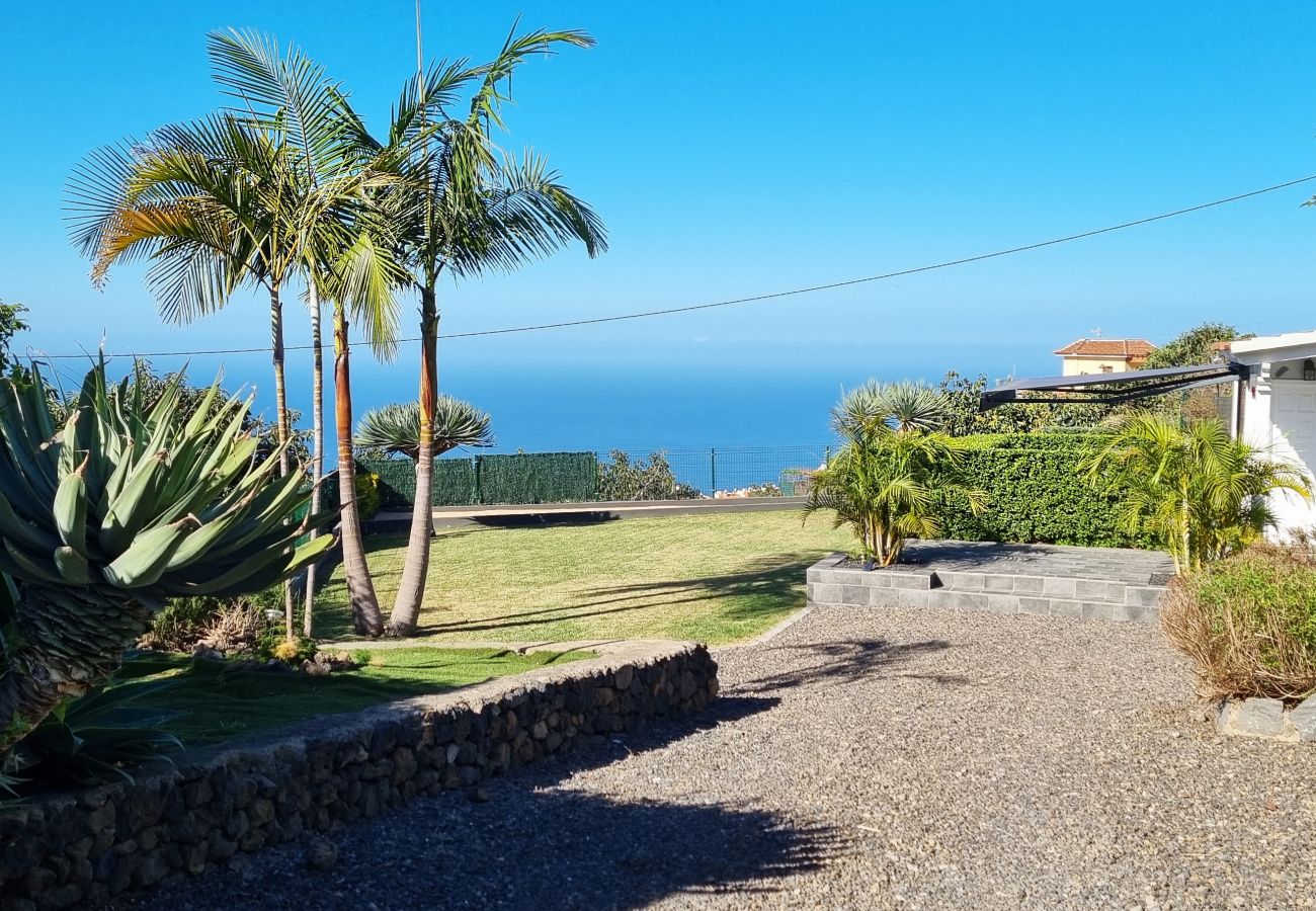 Casa rural en La Orotava - VILLA MARESIA VISTAS AL MAR Y MONTAÑAS. MÁXIMA INTIMIDAD