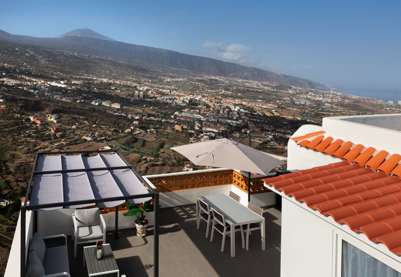 Apartamento en La Orotava - Ático elegante y confortable con vistas panorámicas